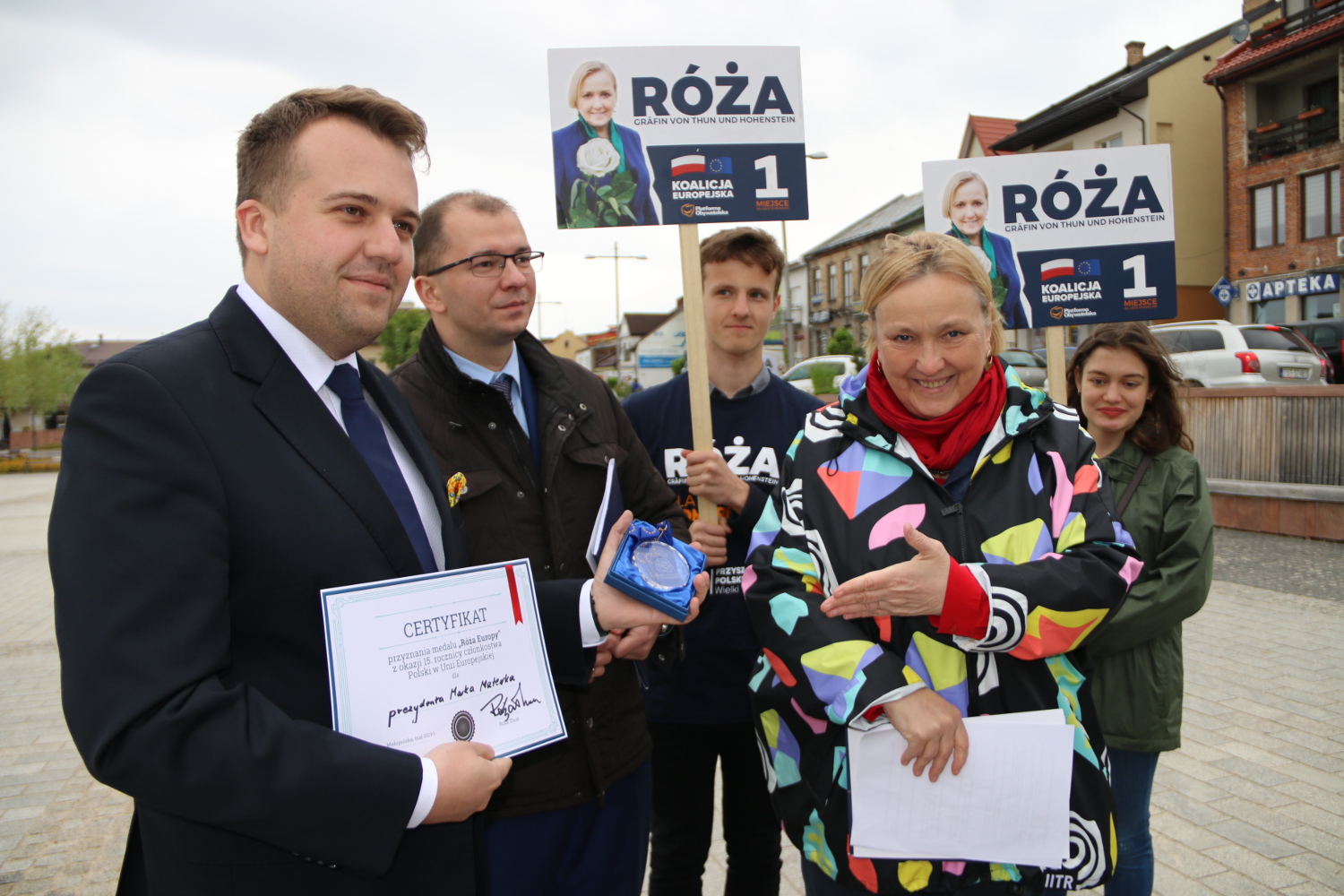 Prezydent i Róża Thun images